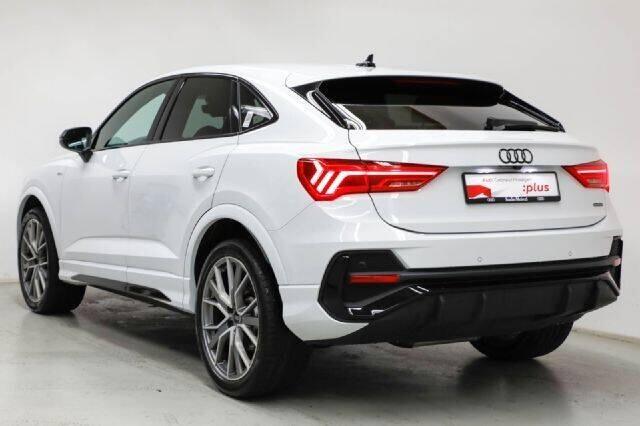 Audi Q3 S.P. 2.0 TDI 150 CV S-LINE +CERCHI 20+LUCI AMBIENTE..