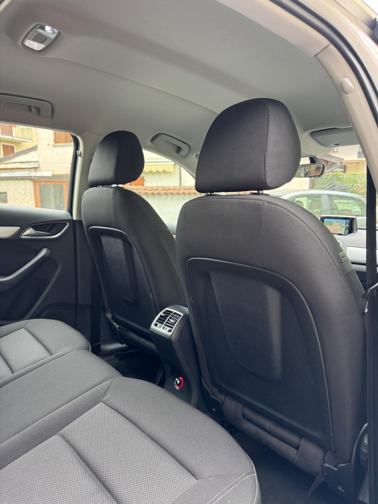 Audi Q3 2.0 TDI 150 CV Sport