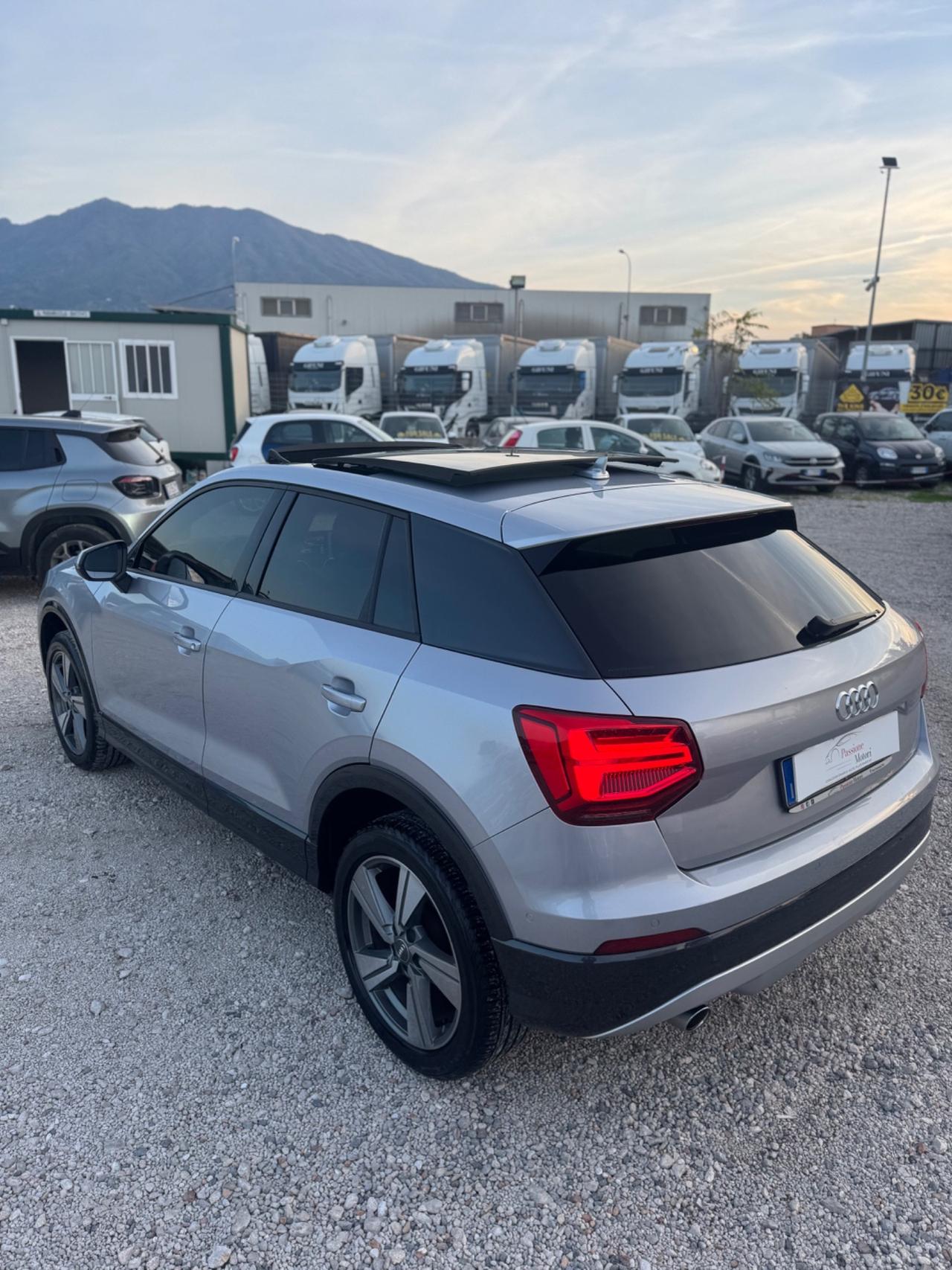 Audi Q2 1.6 TDI S tronic full tetto pelle navi