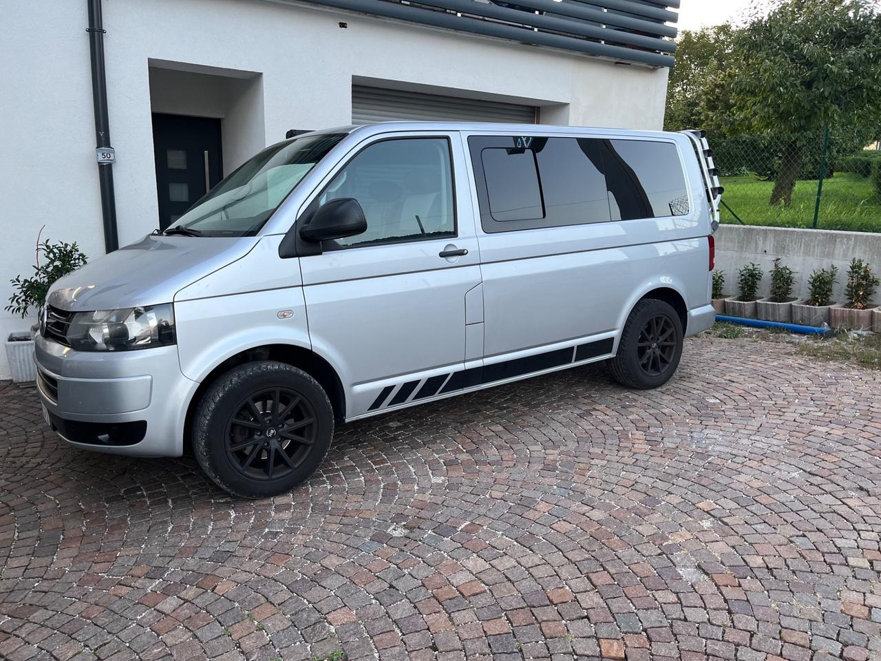 Volkswagen Multivan 2.0 TDI 140CV Comfortline