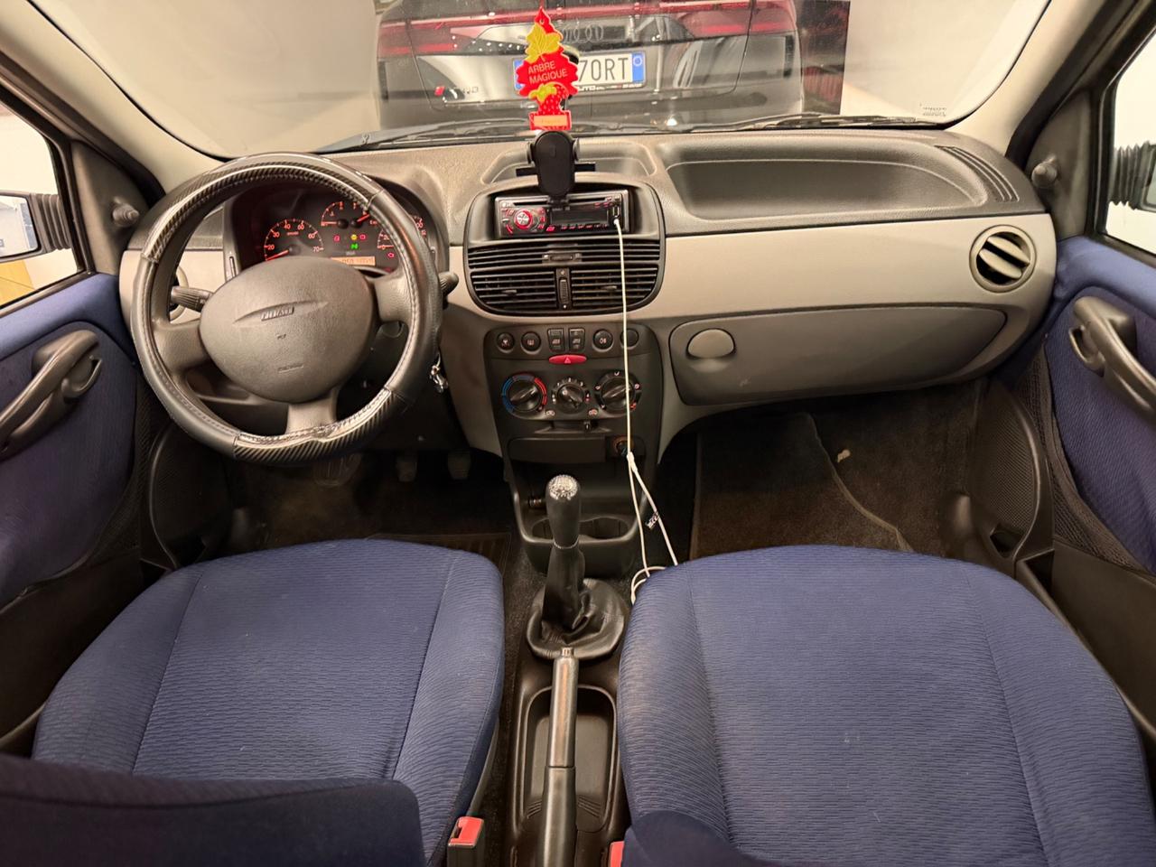 Punto 1.9 JTD 5 porte ELX