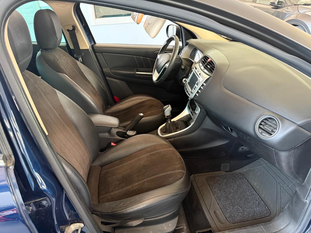 LANCIA DELTA EXECUTIVE FULL OPTIONAL