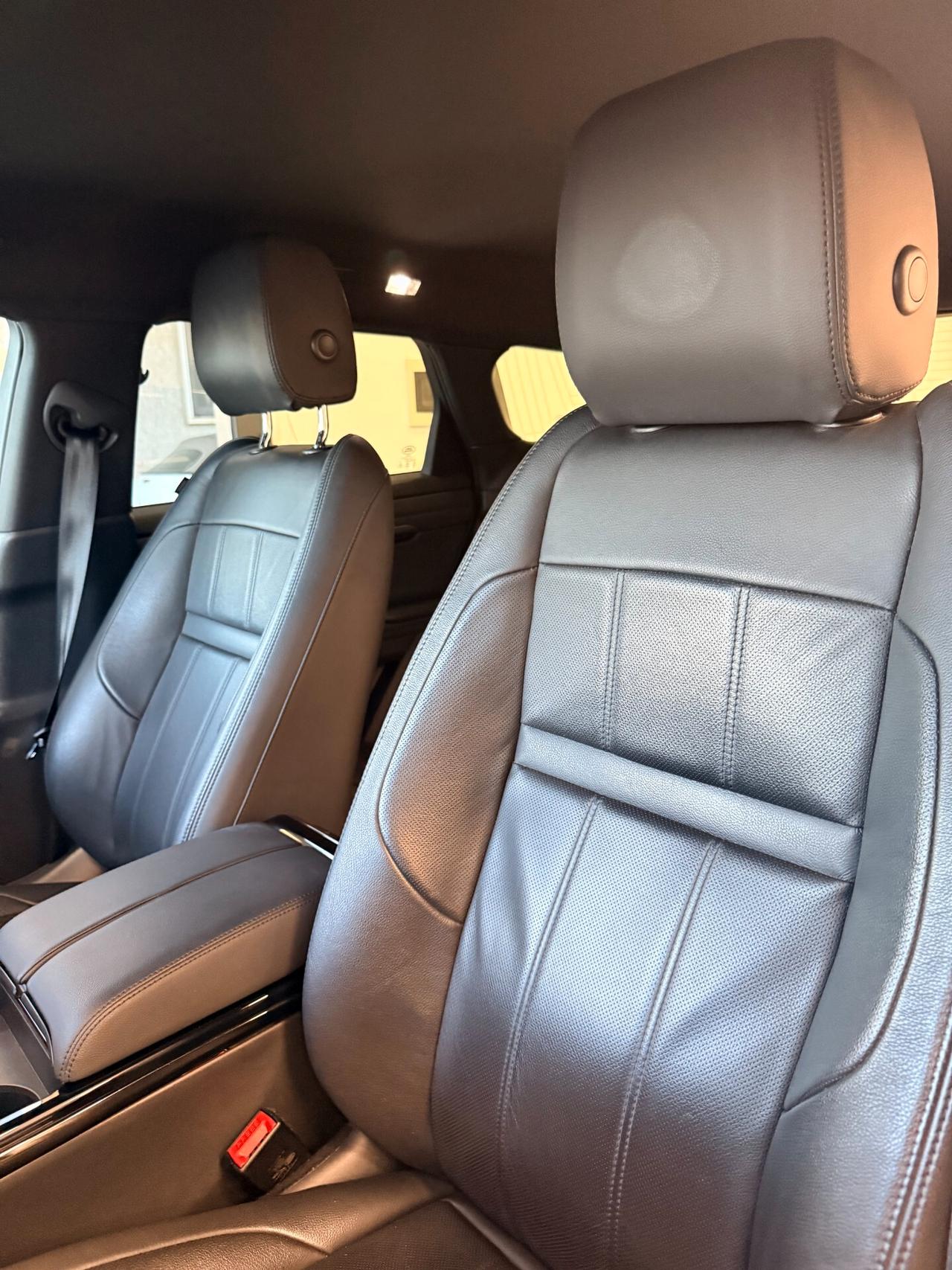 Land Rover Range Evoque 2.0D I4 163 CV AWD Auto R-Dynamic HSE VIRTUAL COCKPIT,TELECAMERA,APPLE CARPLAY,PELLE,NAVI