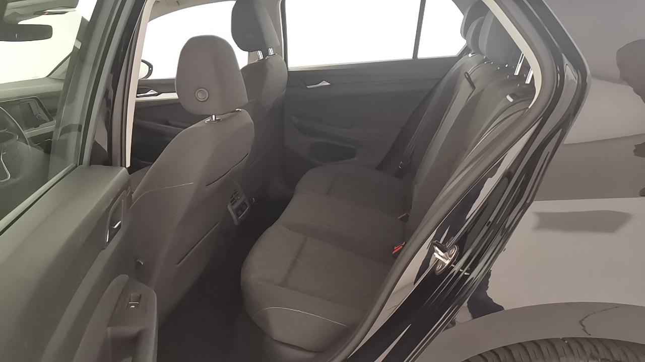 VOLKSWAGEN Golf VIII 2020 - Golf 1.0 etsi evo Life 110cv dsg