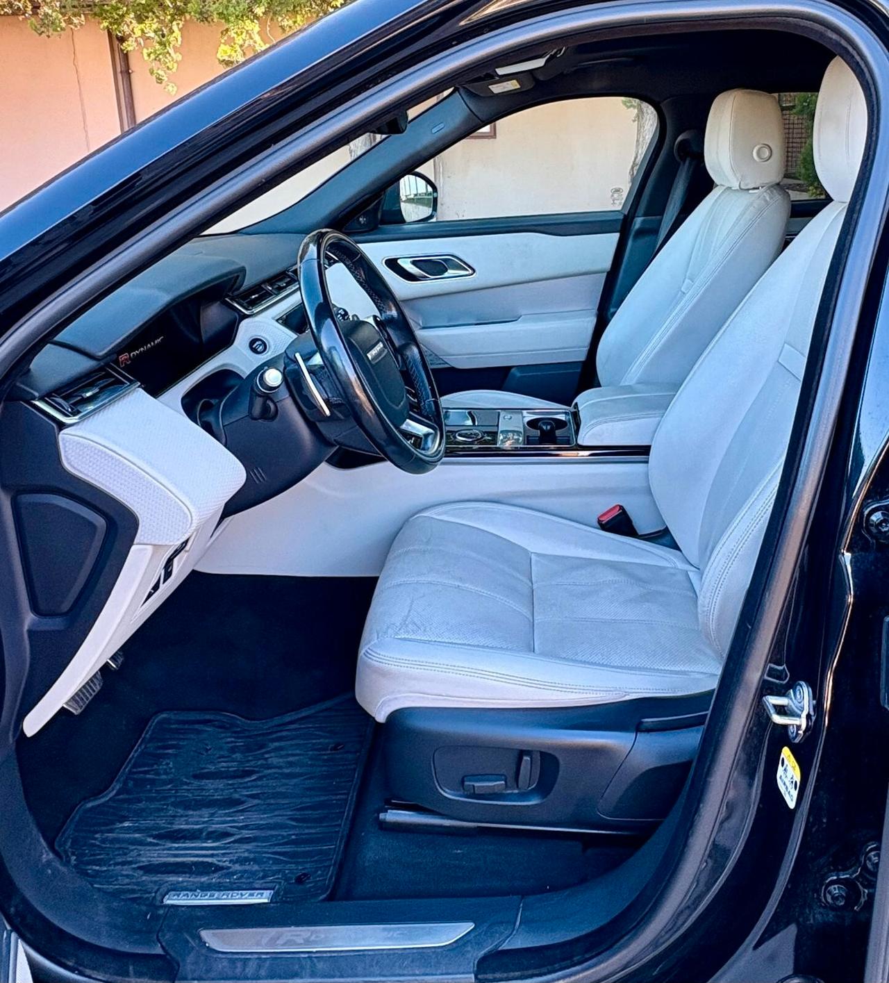 Land Rover Range Velar 2.0D I4 240 CV R-Dynamic SE