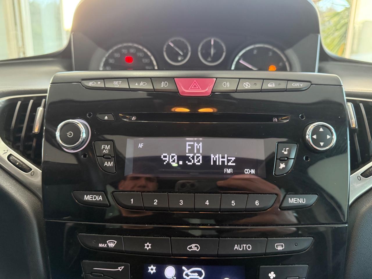 Lancia Ypsilon 1.3MJT95cv Platinum+TETTO APRIBILE2014