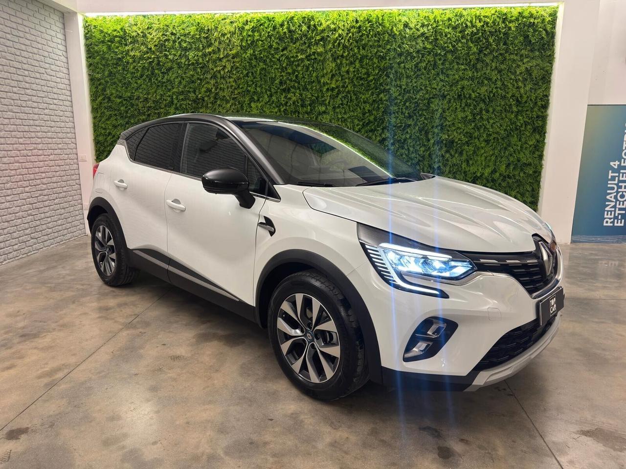 Renault Captur Plug-in Hybrid E-Tech 160 CV Intens