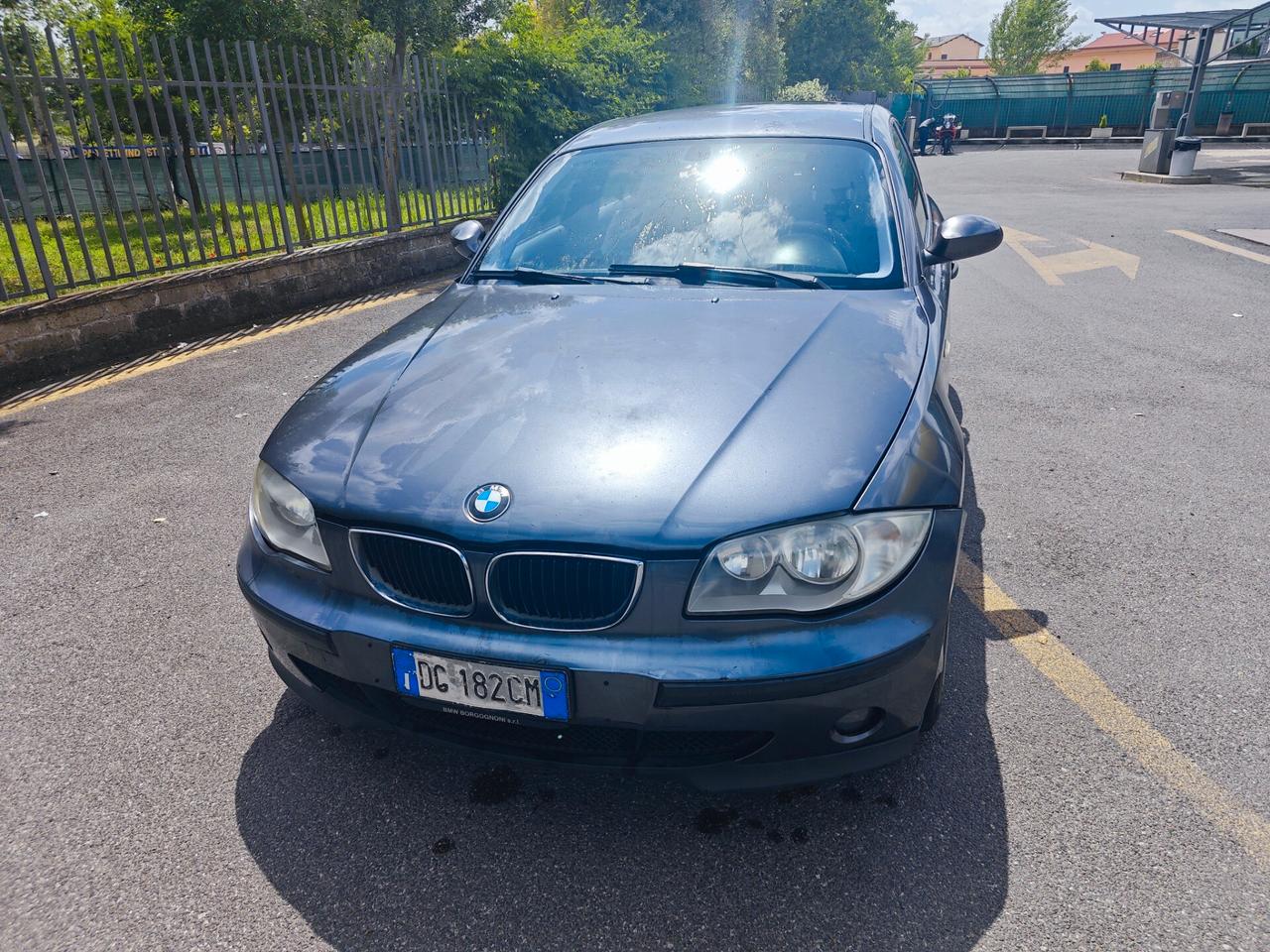 Bmw 118 118d cat 5 porte Eletta