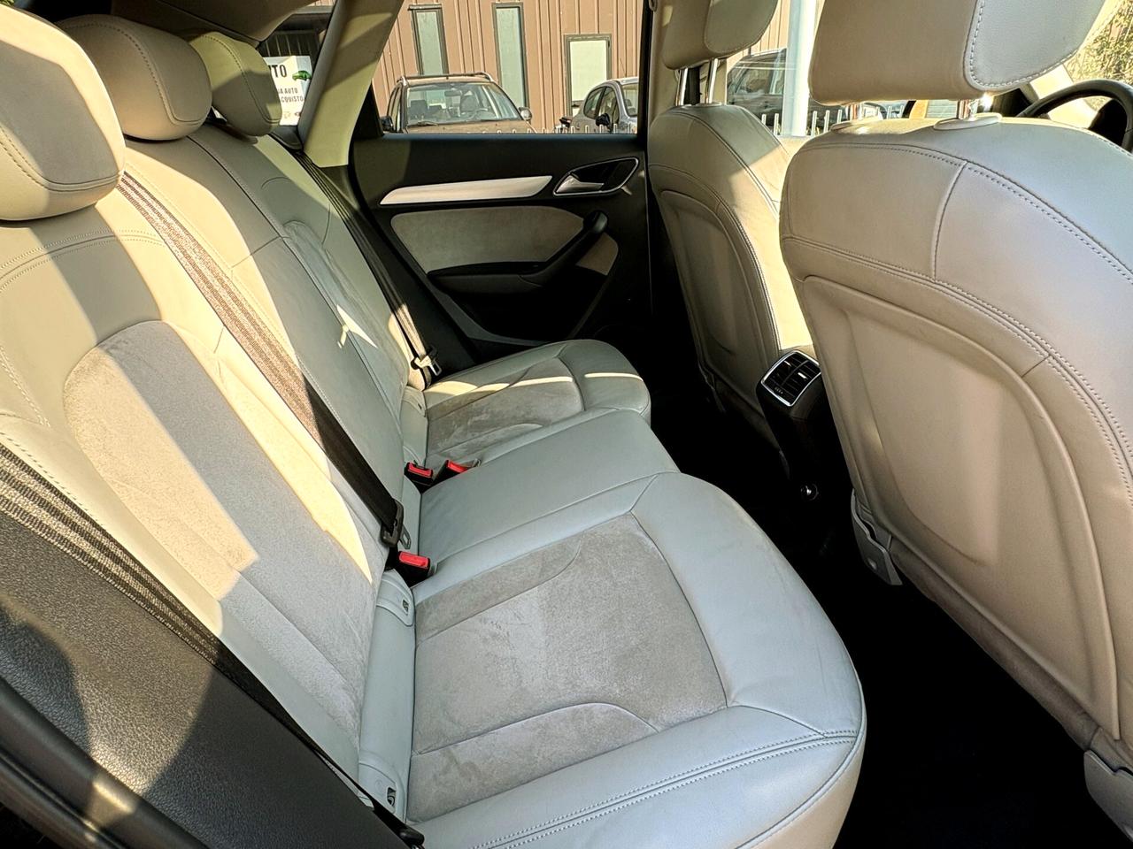 Audi Q3 2.0D 4x4 aut- Pelle, Navi,Tetto-FULL