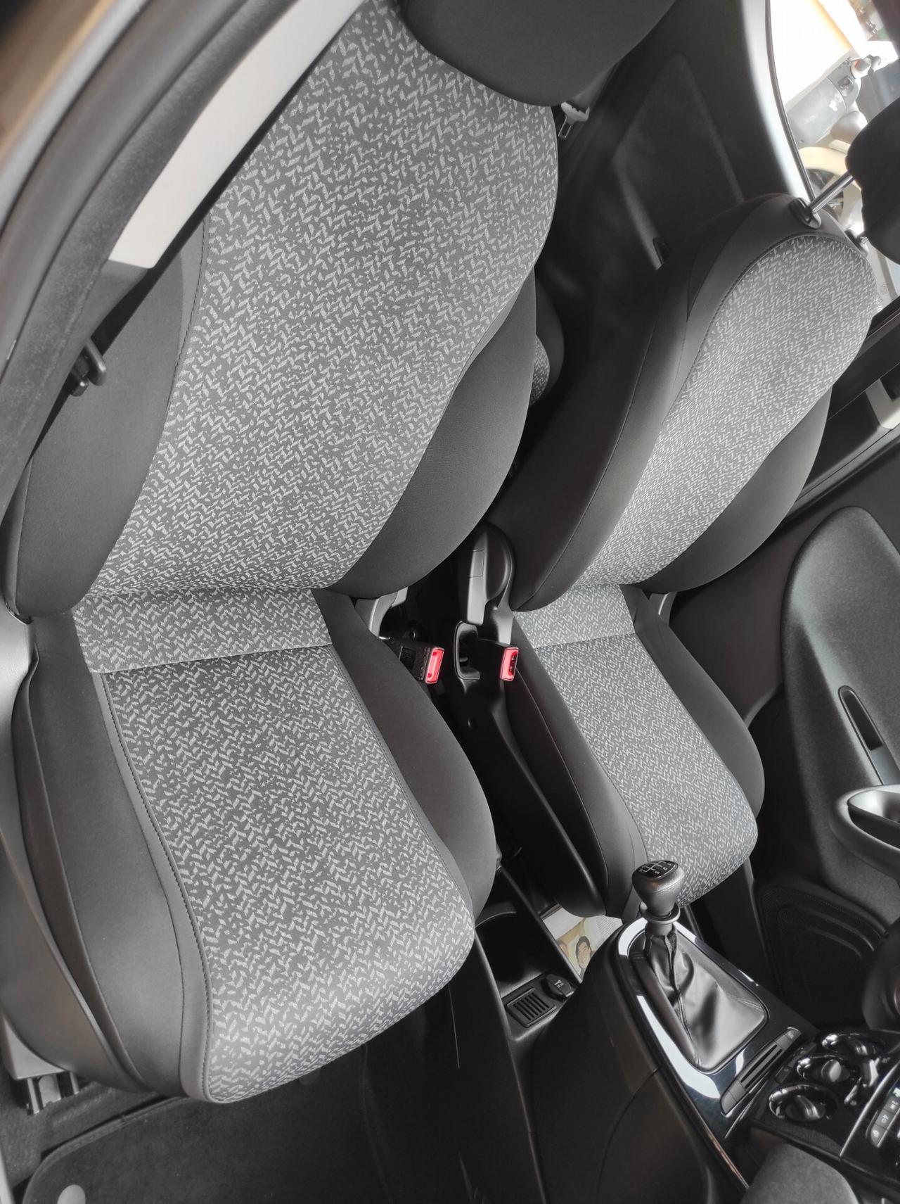 Lancia Ypsilon 2023 1.0 Hybrid Silver Plus BloccaCambio