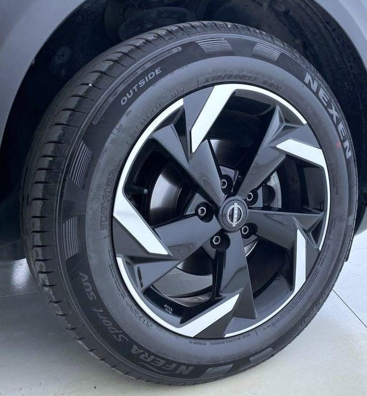 Nissan Juke 1.0 DIG-T 114 CV N-Connecta