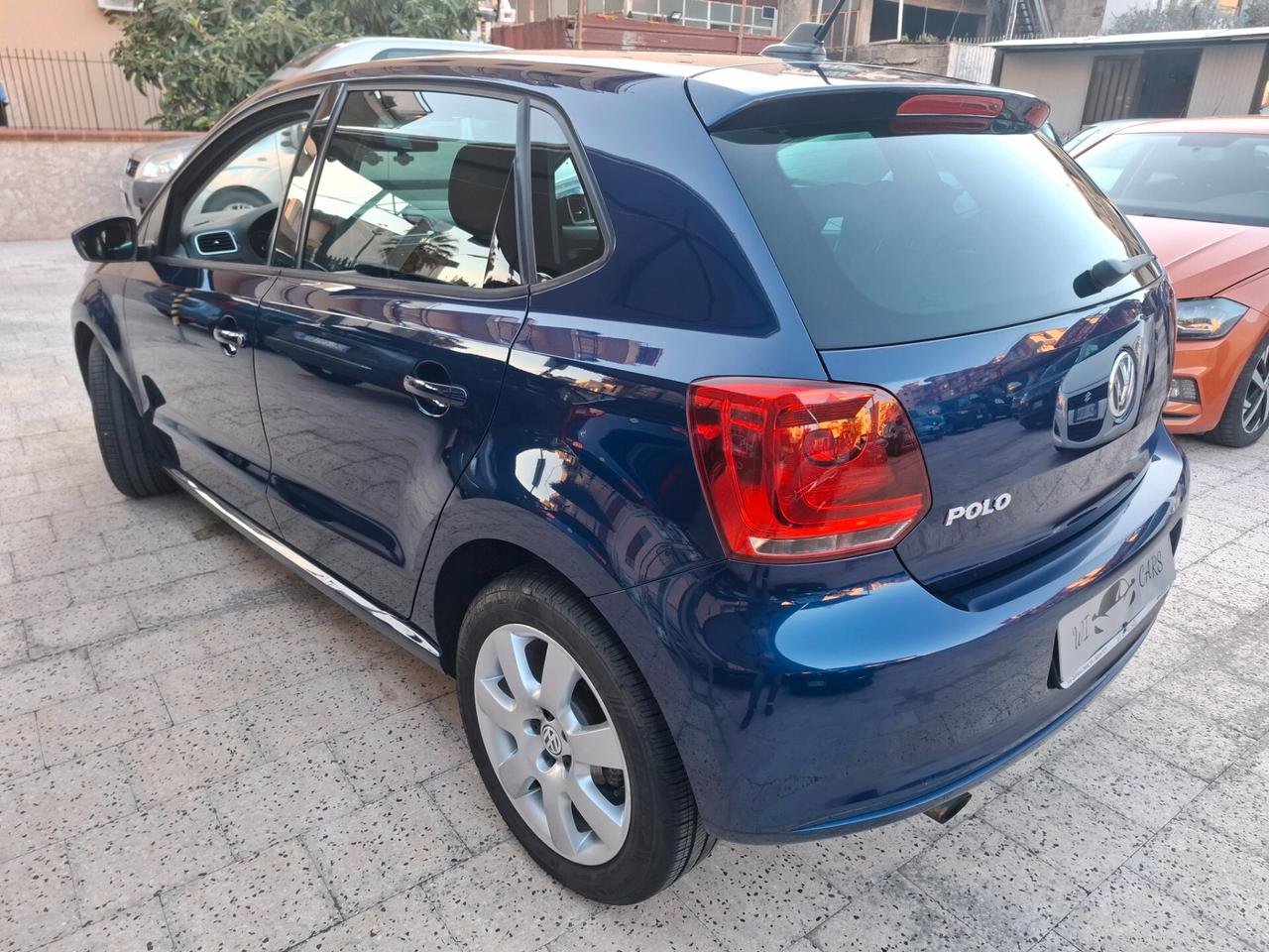 Volkswagen Polo - 1.6 TDI / Cambio automatico /