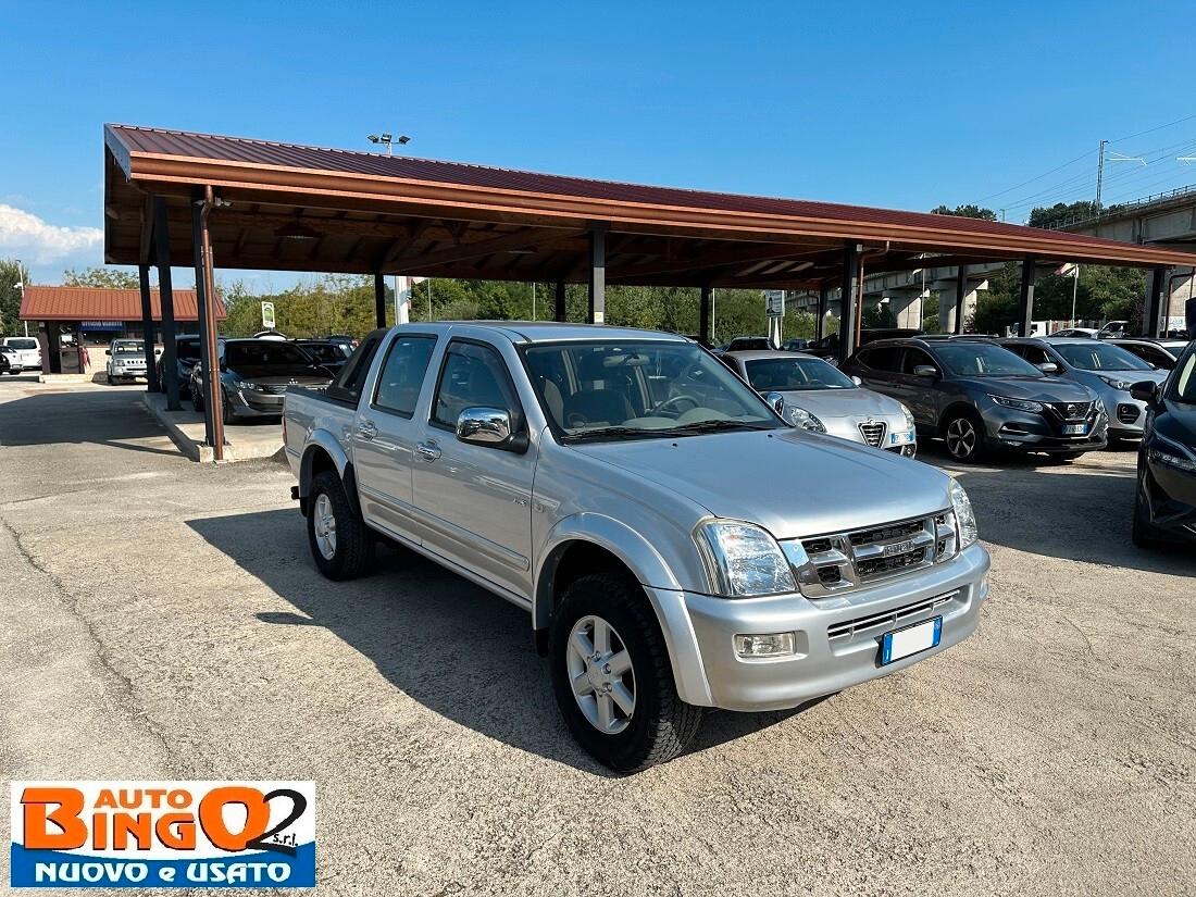 Isuzu D-Max 3.0 TD cat Space Cab 4WD Pick-up LS