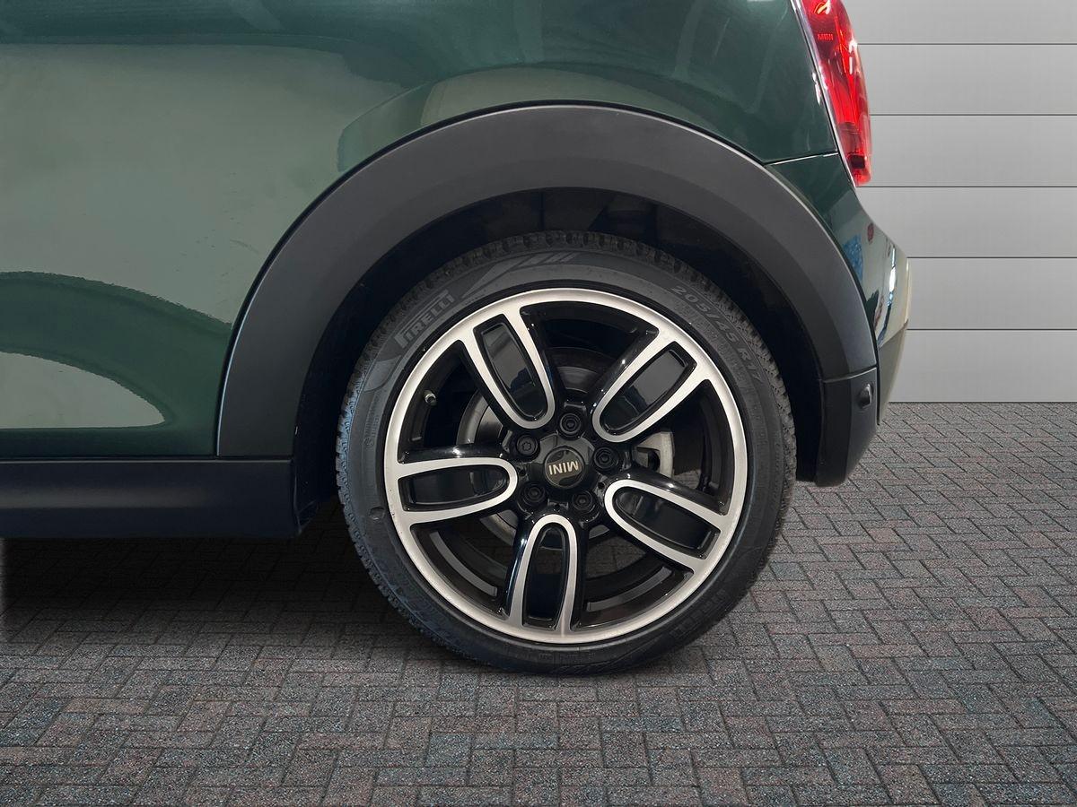 MINI Mini IV F57 2018 Cabrio - Mini Cabrio 1.5 Cooper D Boost auto