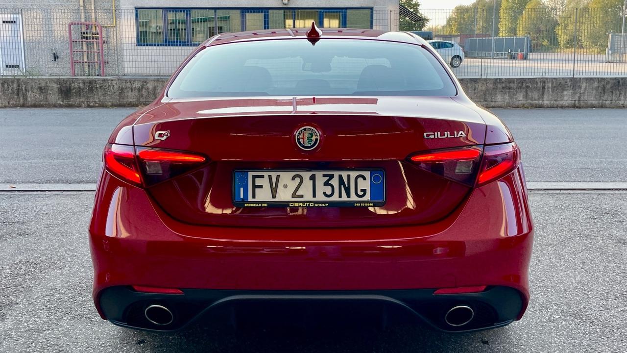 ALFA ROMEO GIULIA 2.2 Q4 VELOCE TURBODIESEL 210CV - SEDILI ELETTRICI IN PELLE RISCALDABILI, VOLANTE RISCALDATO, FULL LED