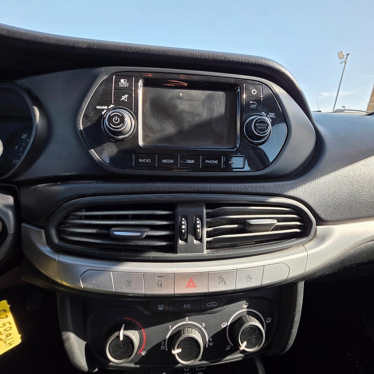 Fiat Tipo 1.6 Mjt S&S SW Lounge