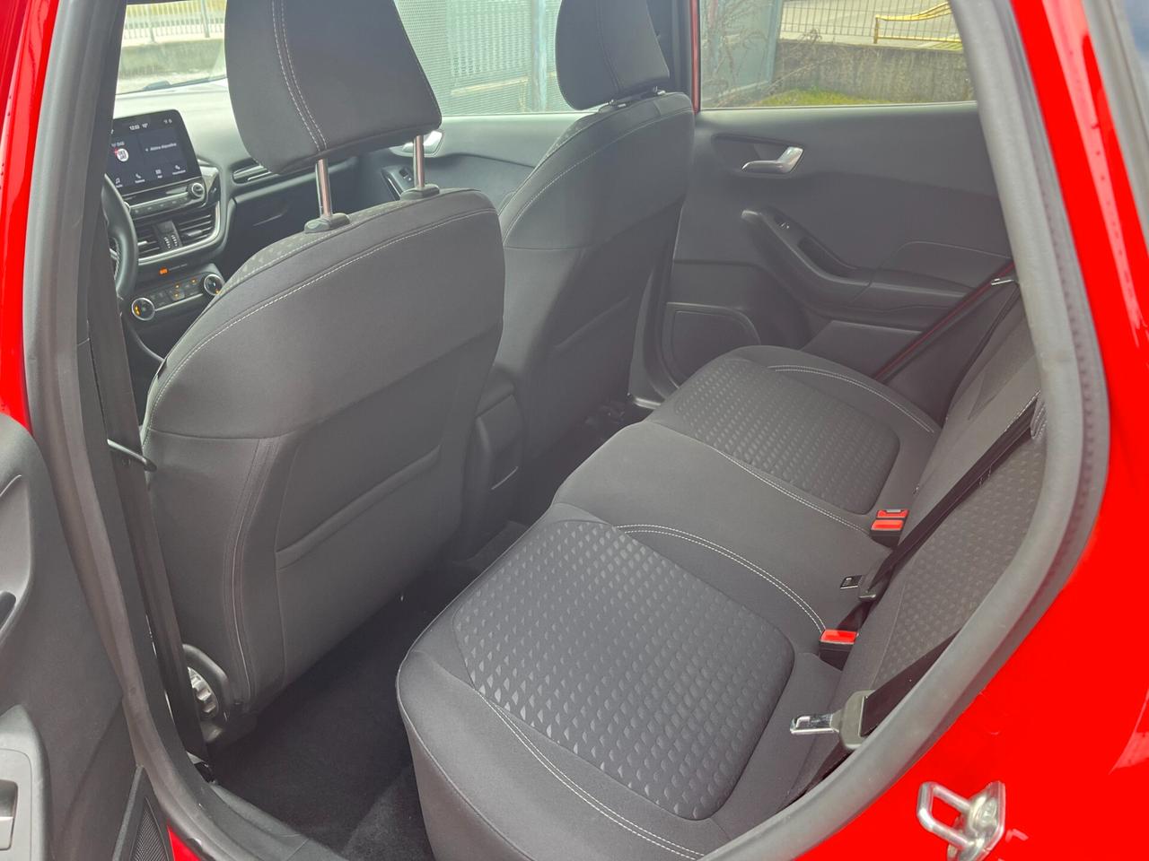 Ford Fiesta 1.0 Ecoboost Hybrid 125 CV 5 porte Titanium