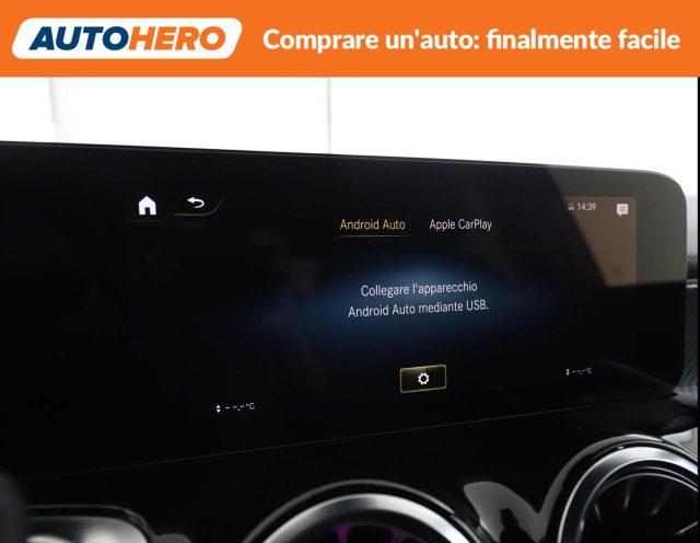 MERCEDES-BENZ GLB 200 d Automatic Premium