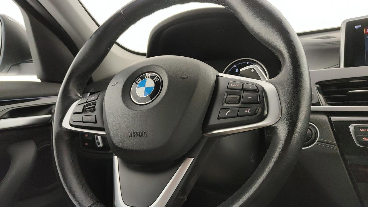 BMW X1 F48 2019 - X1 sdrive18d xLine auto