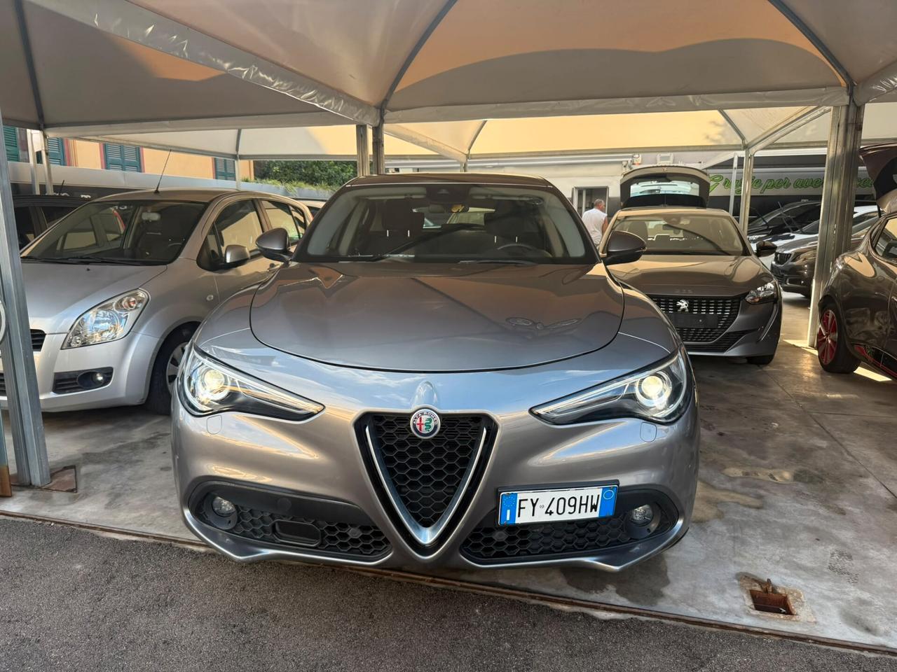 Alfa Romeo Stelvio 2.2 Turbodiesel 210 CV AT8 Q4 Business