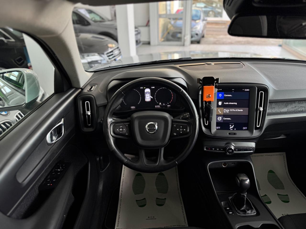 Volvo XC40 T3 Momentum Virtual Led Cruise