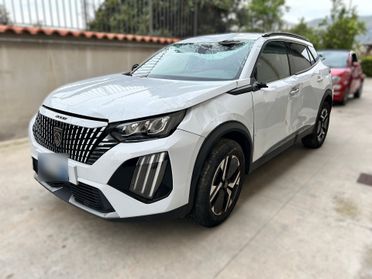 PEUGEOT 2008 1.2 Benzina 100CV - 2023 Incidentata