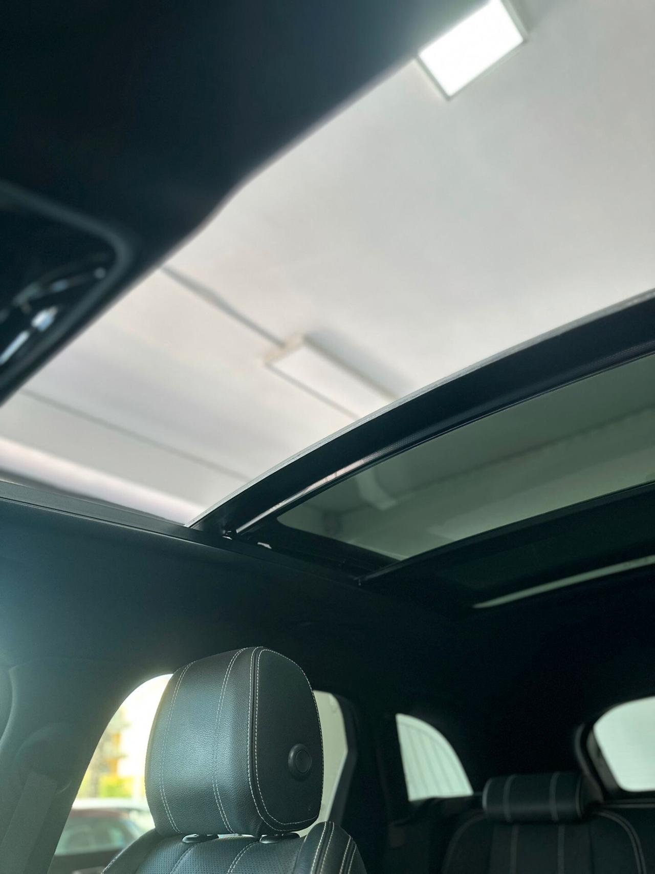 Range Rover Velar 2.0D I4 240 CV R-Dynamic