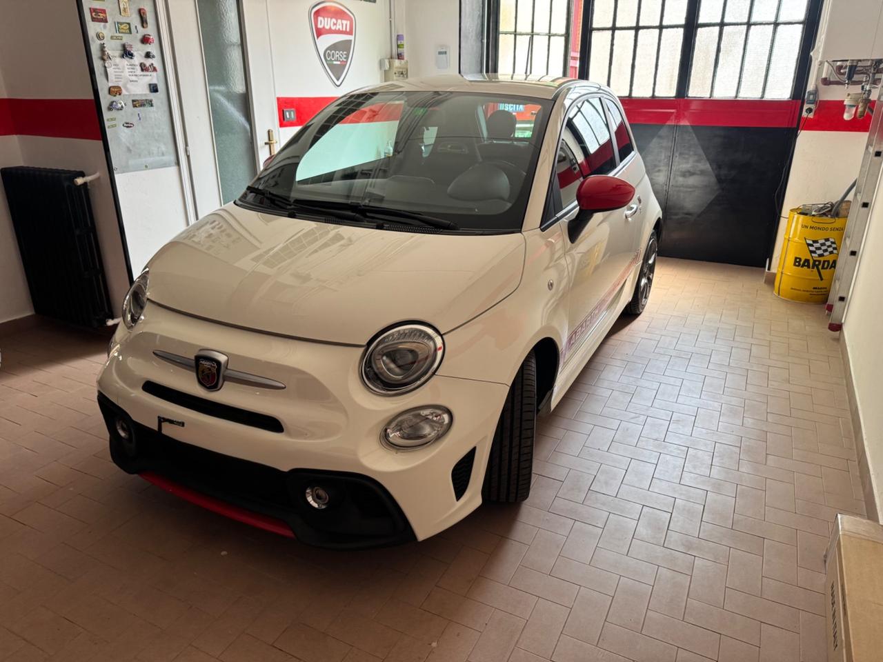 Abarth 595 1.4 Turbo T-Jet 145 CV Permuto