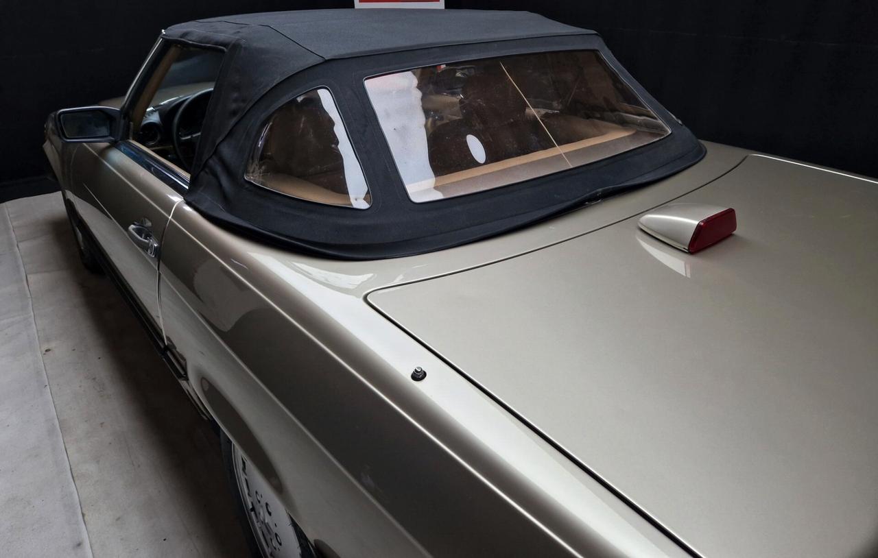 Mercedes-benz SL 560 anno 1987 certificata ASI con CRS