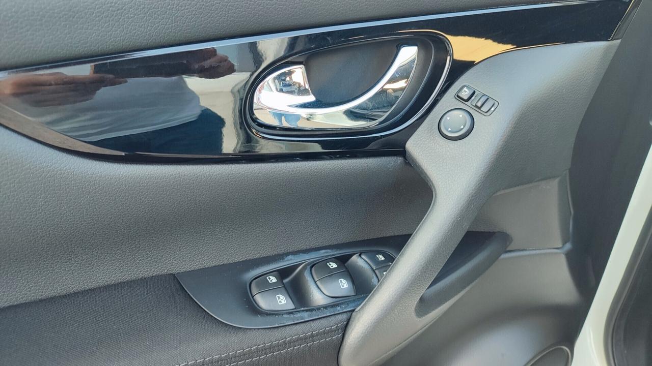 Nissan Qashqai Autocarro 5 posti