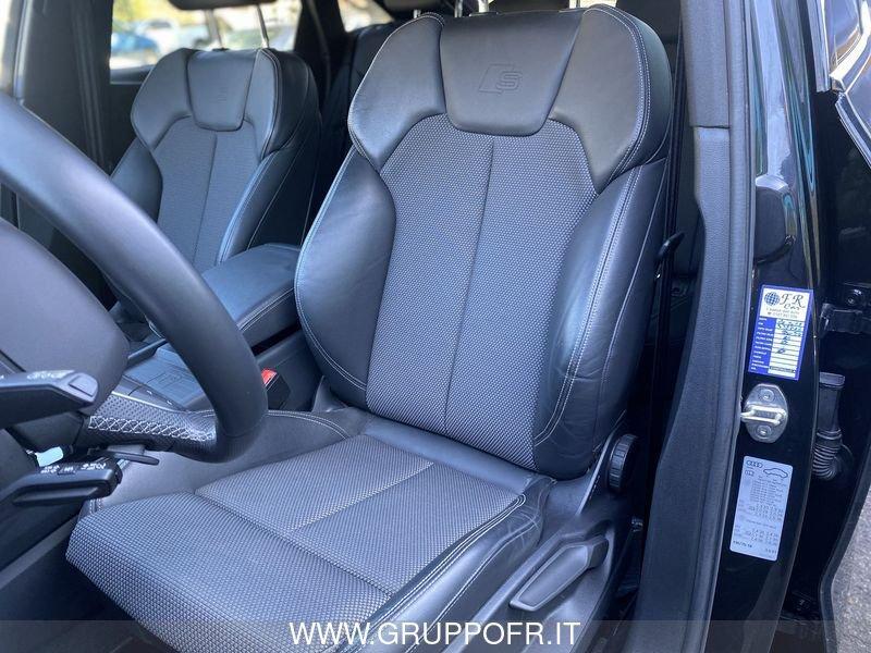 Audi Q5 SPB 40 TDI quattro S tronic Identity Black