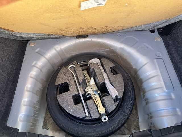 Nissan Micra IG 71 5 porte Visia