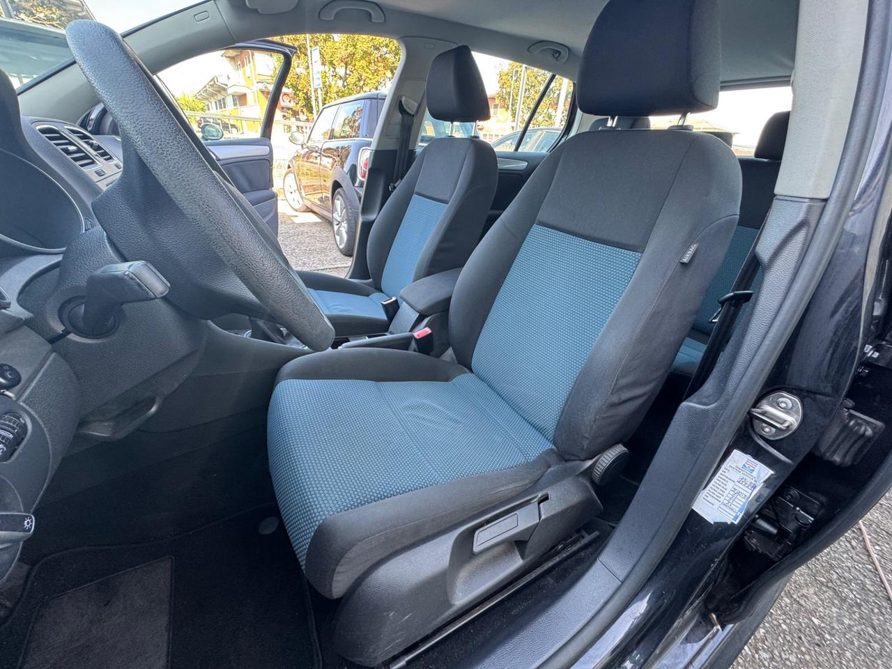 Volkswagen Golf 1.6 TDI DPF 5p. BlueMotion