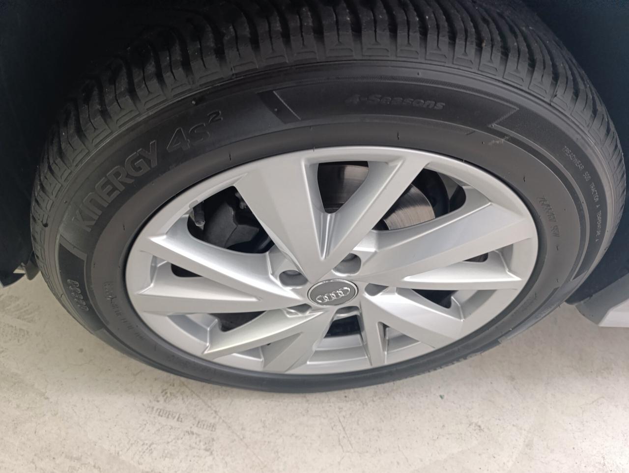 Audi Q2 30 1.6 TDI 116cv Admired - Service Completo Audi