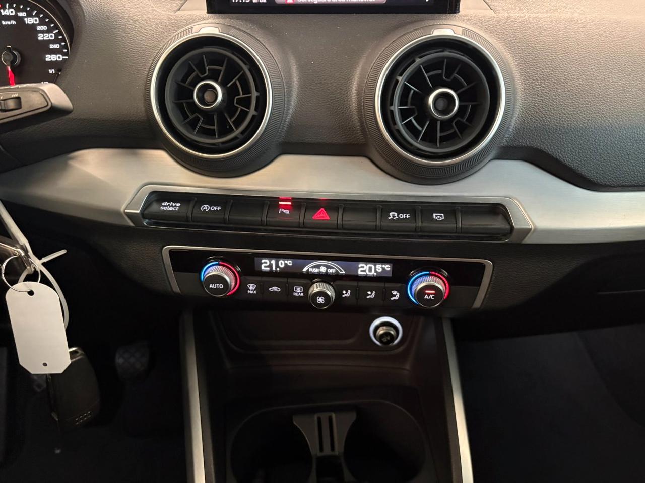 Audi Q2 30 1.6 tdi Business Design