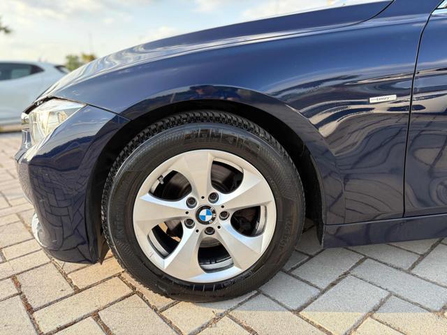 BMW 320 d Efficient Dynamics Touring Luxury
