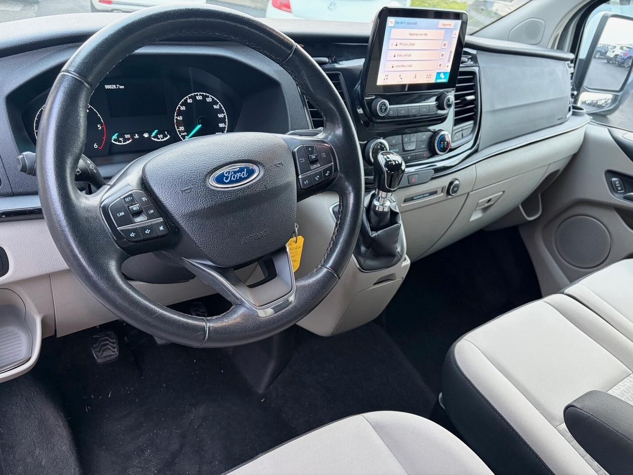 Ford Tourneo Custom 320 2.0 TDCi 130CV Trend 9 posti