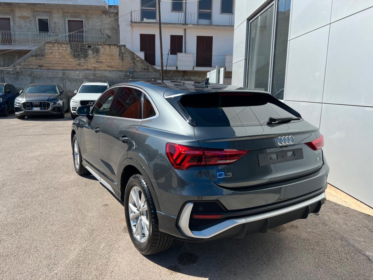 Audi Q3 SPB 35 tdi Sline possibilità noleggio noscoring