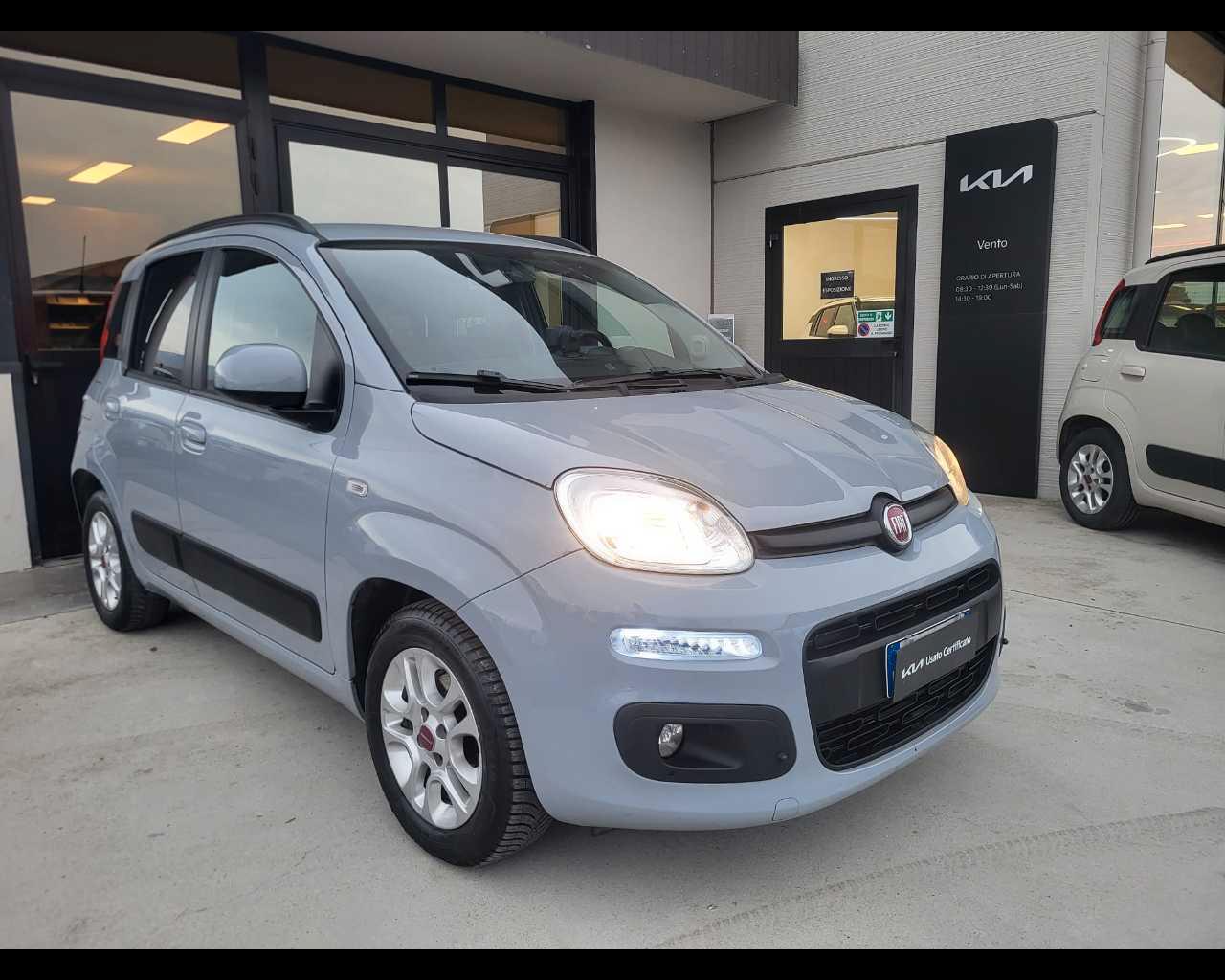 FIAT Panda III 2016 - Panda 1.2 Lounge easypower Gpl 69cv