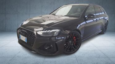 AUDI RS4 4 Avant Aut.