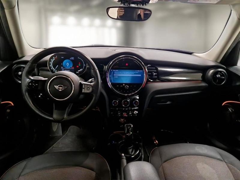 MINI COOPER CLASSIC AUTO 5 PORTE BERLINA