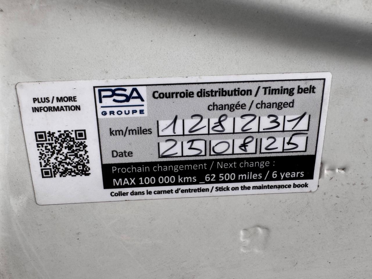 Peugeot 208 1.2 5P NEOPATEN GARANZIA 12 MESI