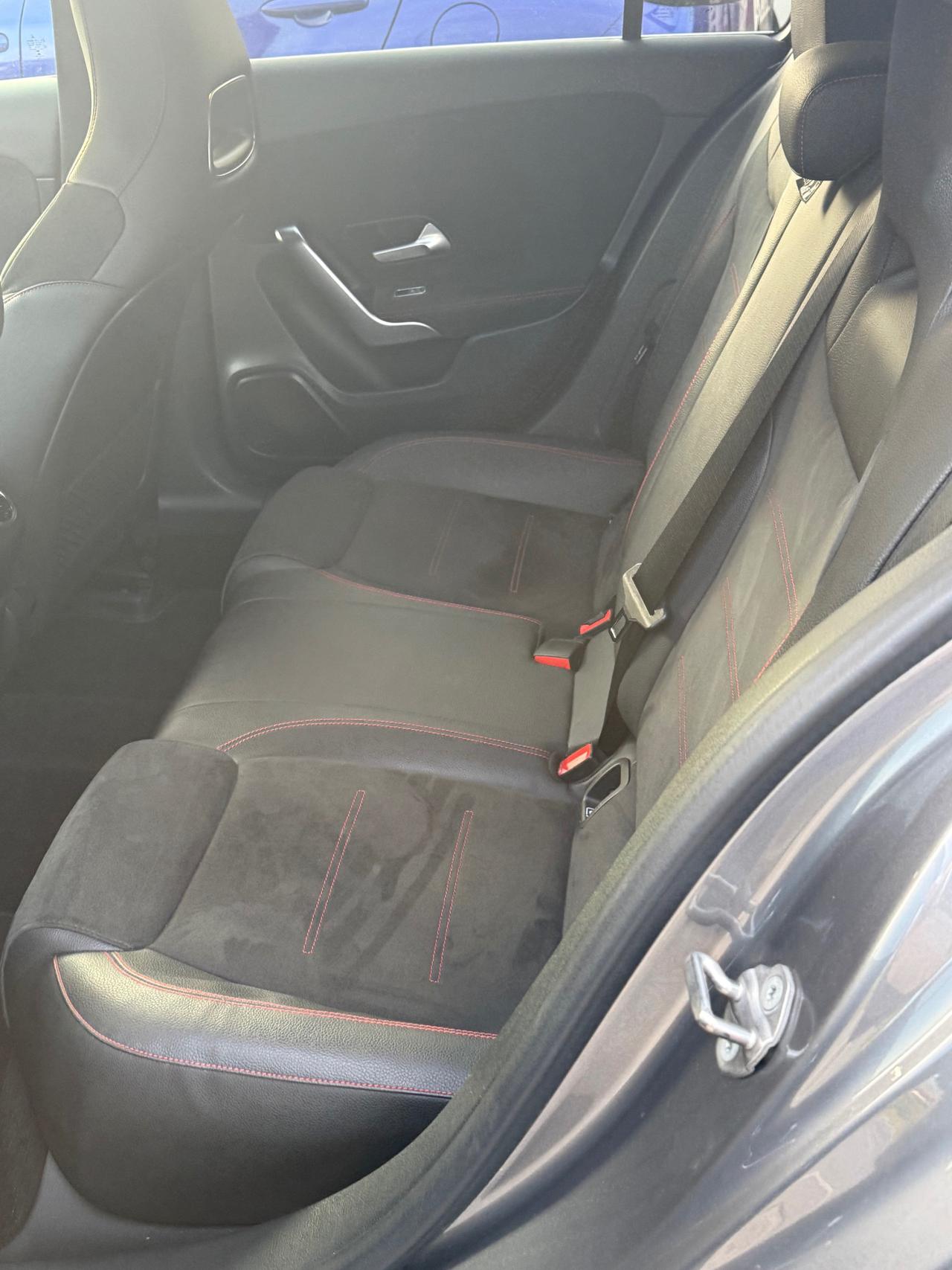 Mercedes A 180 D Premium