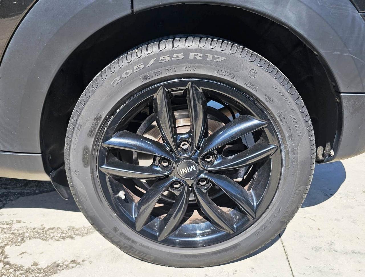 Mini Cooper Countryman 2.0 SD Boost Automatica 143 cv
