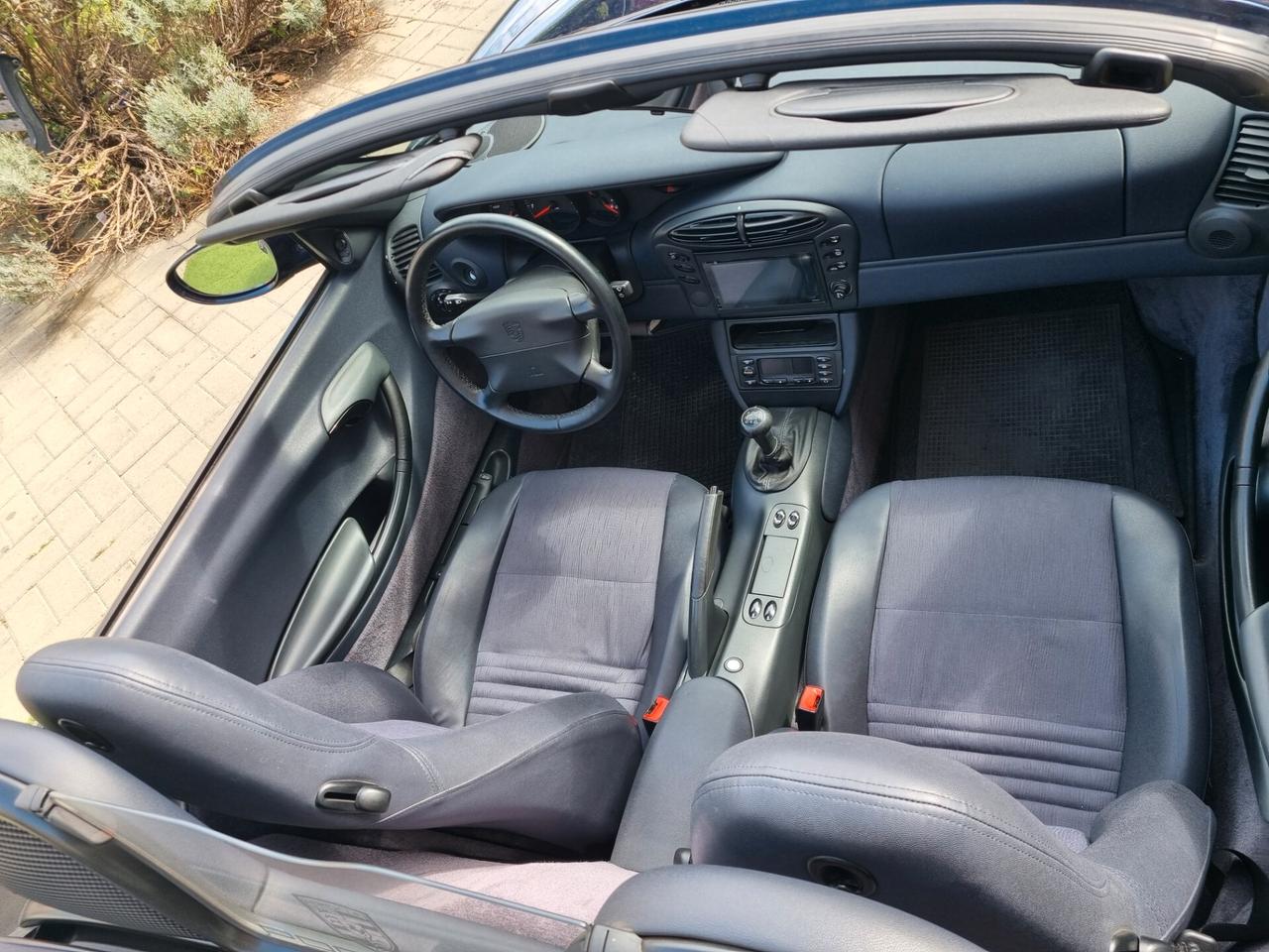 Porsche Boxster 2.5i 24V targa oro Asi
