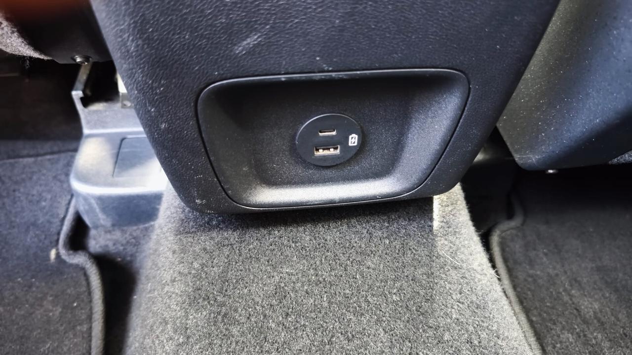 Ford Kuga 1.5 EcoBlue 120 CV aut. 2WD Titanium Business