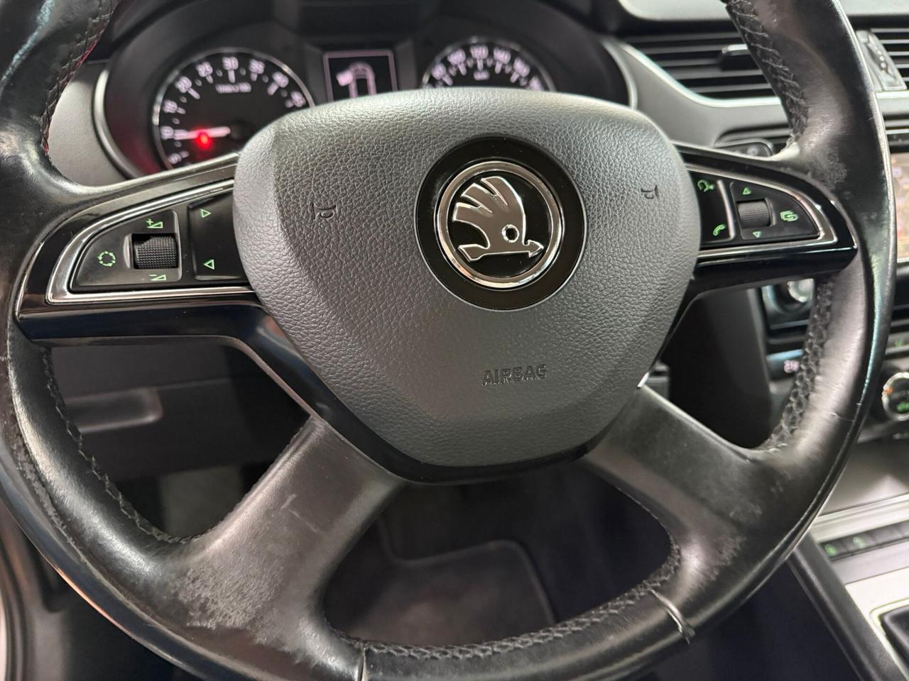 Skoda Octavia 1.6 TDI 105 CV ok Neopatentati