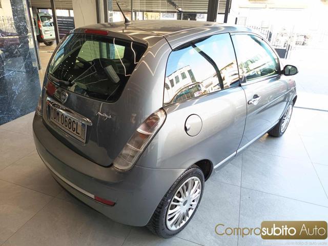 LANCIA Ypsilon 1.3 MJT 75 CV Platino