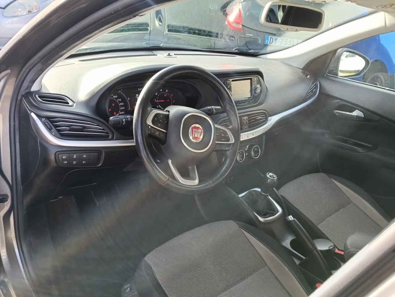 Fiat Tipo 1.3 Mjt S&S 5 porte Easy Business