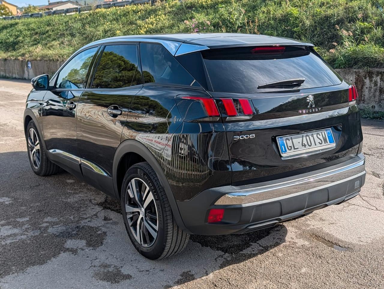 Peugeot 3008 BlueHDi 130 S&S Allure Pack